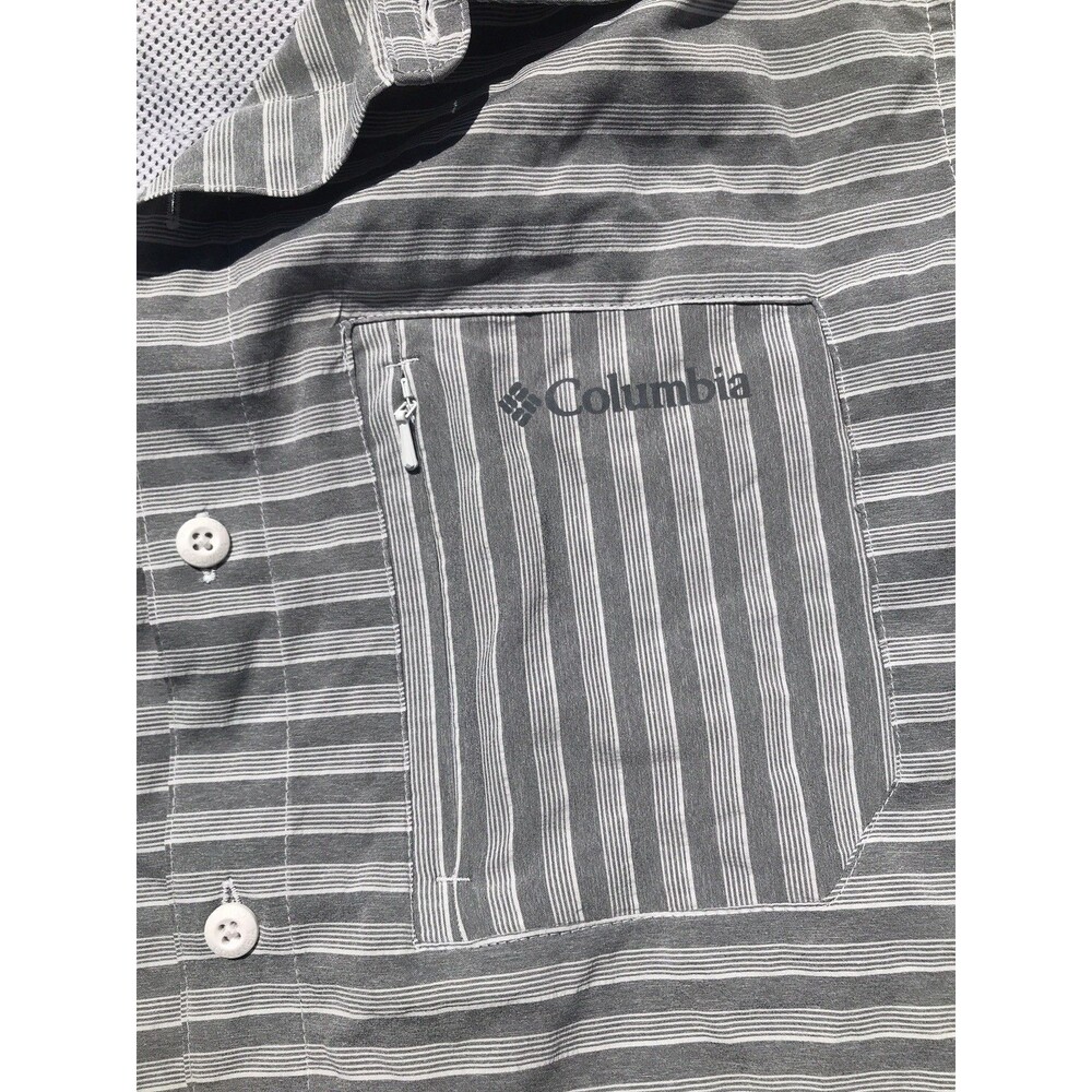 COLUMBIA Mens Medium Shirt Gray Striped Zippered Pocket Vented Back - Picture 5 of 7